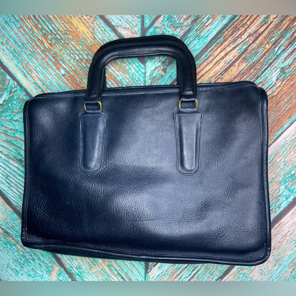 Authentic Pre Creed Navy Blue Vintage Coach Slim Satchel Made In New York